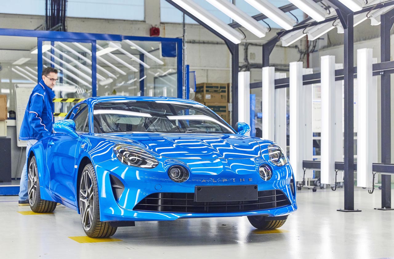 De productie van de nieuwe Alpine A110 is op 14 december officieel van start gegaan.