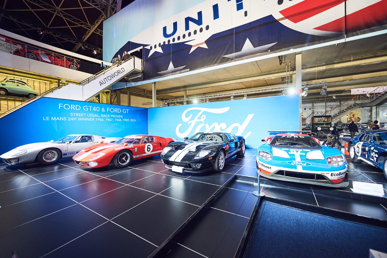 Autoworld Brussel heeft tot eind januari een prachtige thematentoonstelling over Amerikaanse auto's en motoren uit de jaren vijftig en zestig.