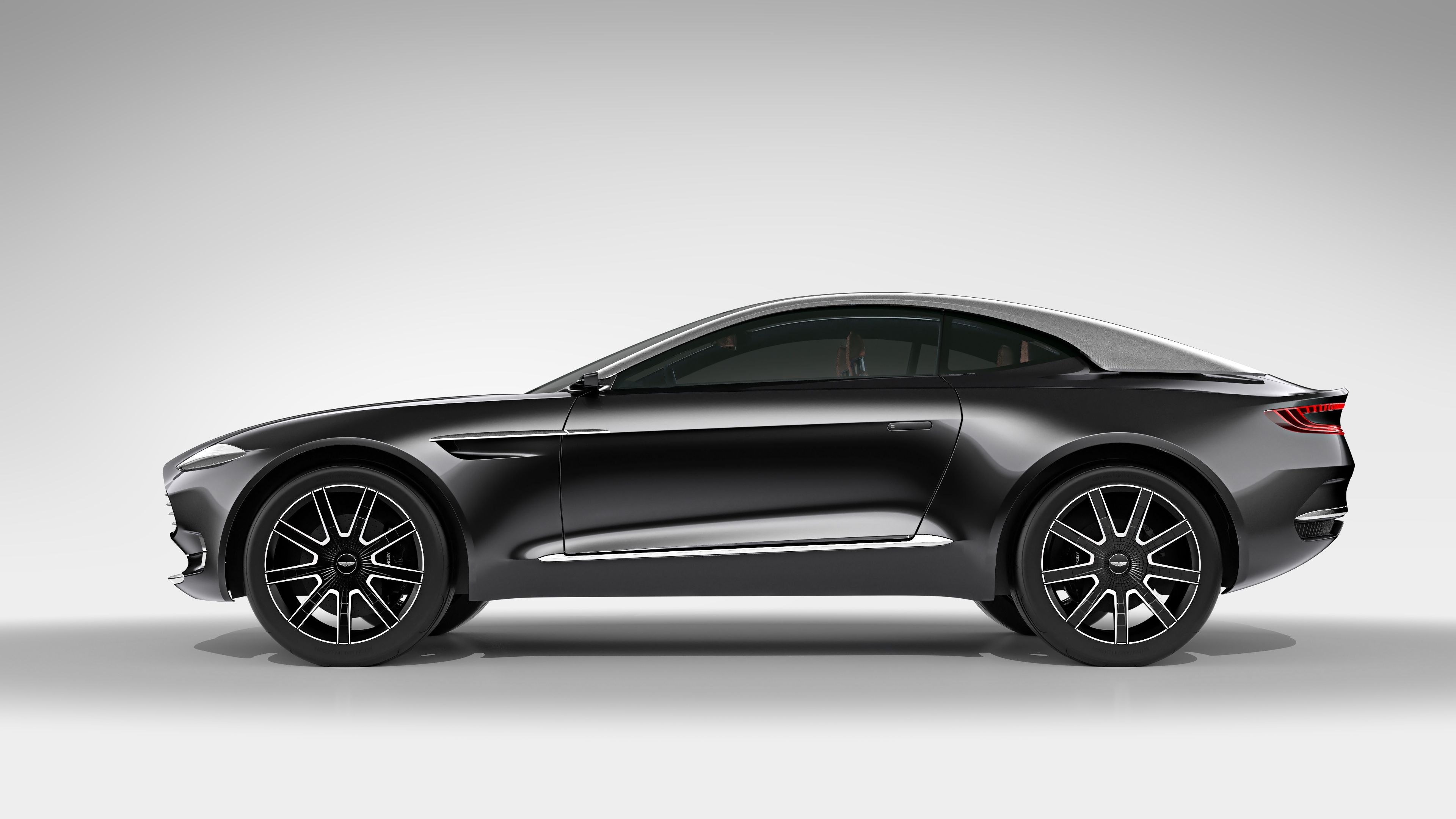 Aston Martin denkt hardop na over een fabriek in het Amerikaanse Alabama. De fabriek in het Engelse Gaydon zou de geplande productievergroting niet aankunnen.