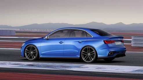 Audi presenteert de A3 clubsport quattro concept. De vierdeurs sedan is gebaseerd op de S3 Limousine, maar haalt zijn kracht uit een opgepompte 2.5 liter vijfcilinder turbomotor met liefst 525 pk.