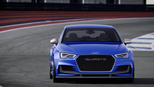 Audi presenteert de A3 clubsport quattro concept. De vierdeurs sedan is gebaseerd op de S3 Limousine, maar haalt zijn kracht uit een opgepompte 2.5 liter vijfcilinder turbomotor met liefst 525 pk.