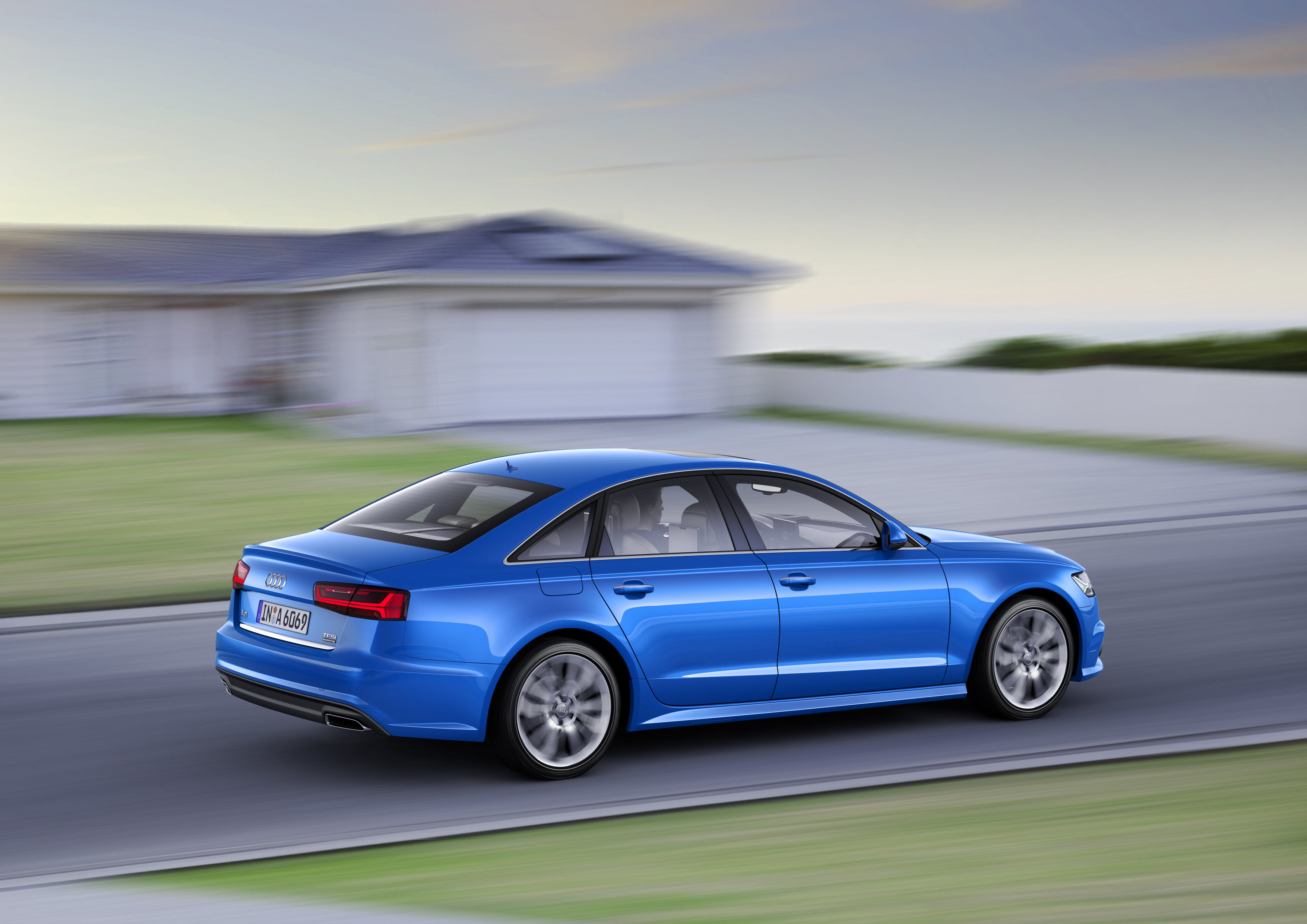 Facelift voor Audi A6 en A7 in de zomer van 2016. De verschillen zijn klein, want naast optische wijzigingen staan de twee modellen op gebied van multimedia en connectiviteit weer op scherp.