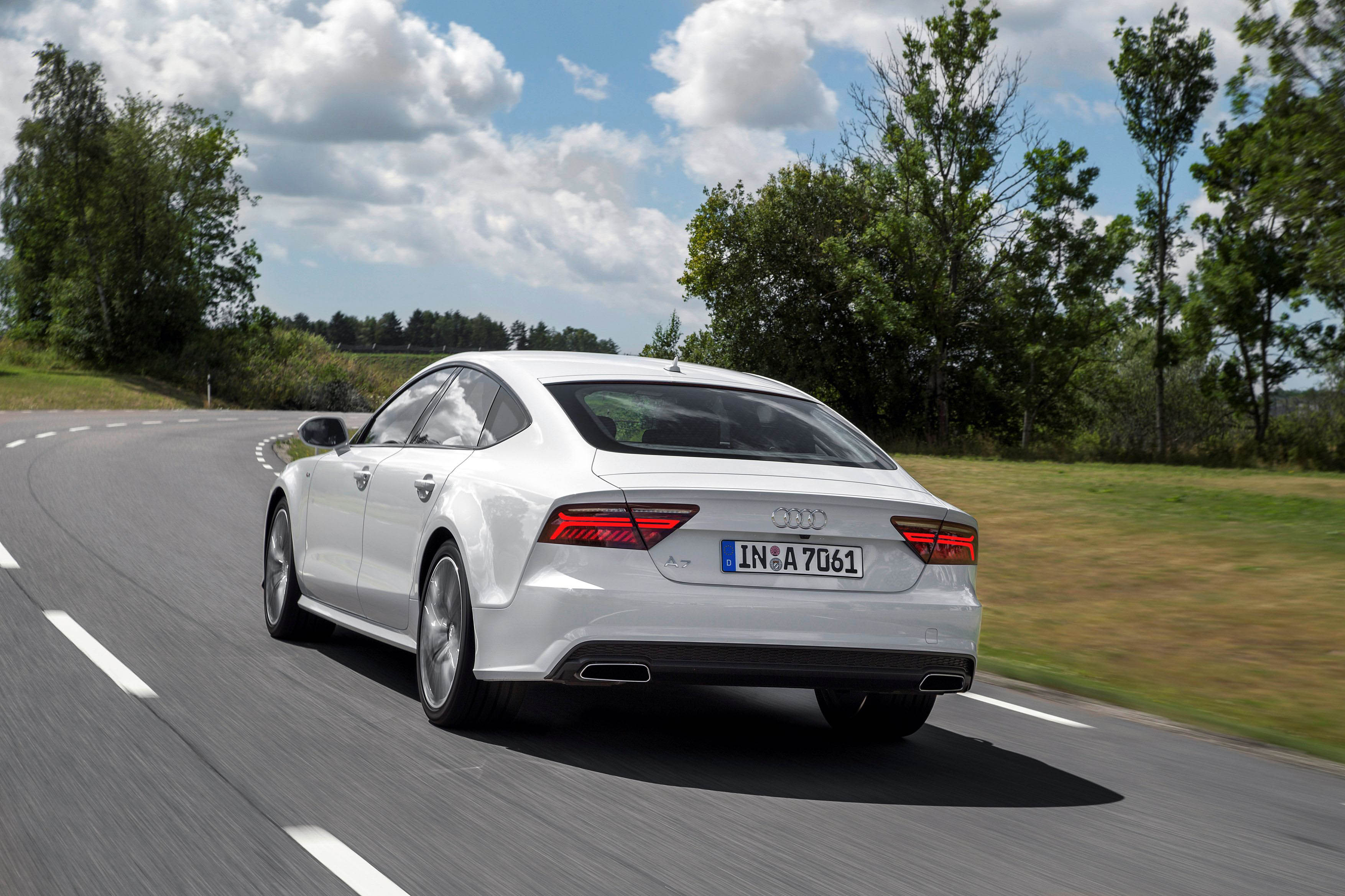 Audi levert de A7 Sportback nu ook met 1.8 TFSI 190 pk motorisering, voor prijzen vanaf net geen 55 mille.