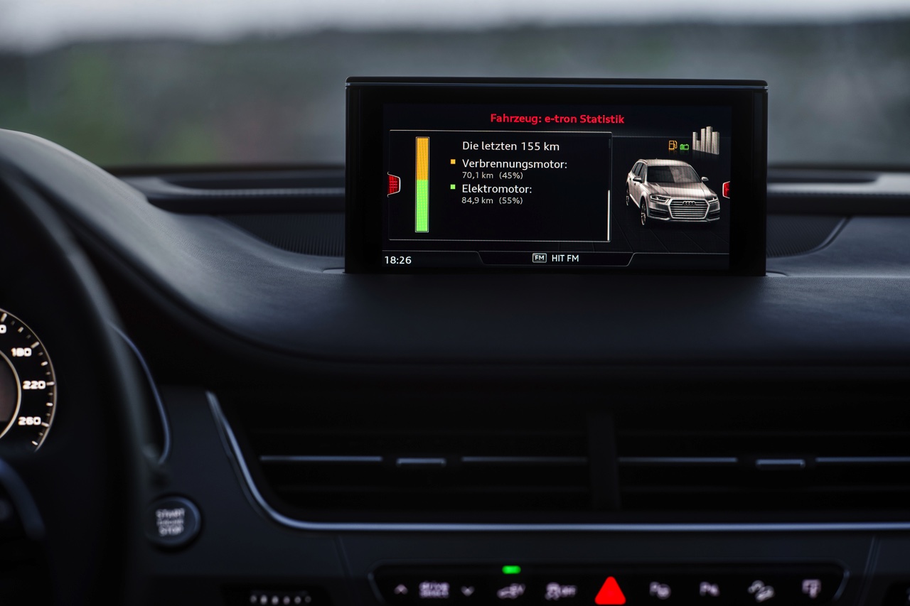 Autotest Audi Q7 3.0 TDI e-tron quattro, de plug-in hybride SUV met 373 pk en 700 Nm speelt baas boven baas met veel comfort, alle luxe en een slim hybride brein.