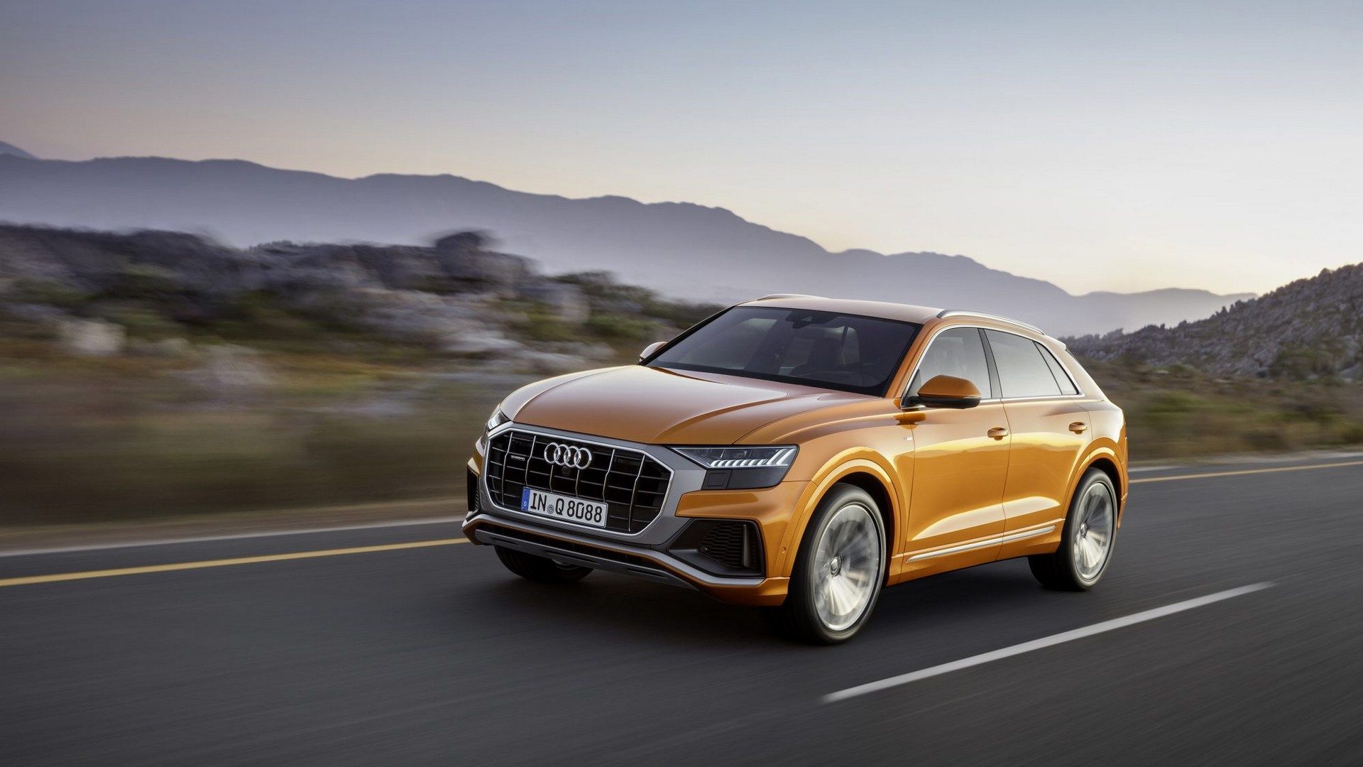 De eerste foto's van de Audi Q8 zijn uitgelekt.