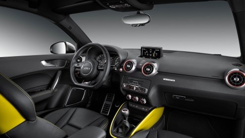 Na enkele teasers en gelekte beelden komt Audi nu officieel met alle informatie over de S1 naar buiten, die zoals als driedeurs en als Sportback beschikbaar komt. De S1 arriveert in mei bij de dealer.