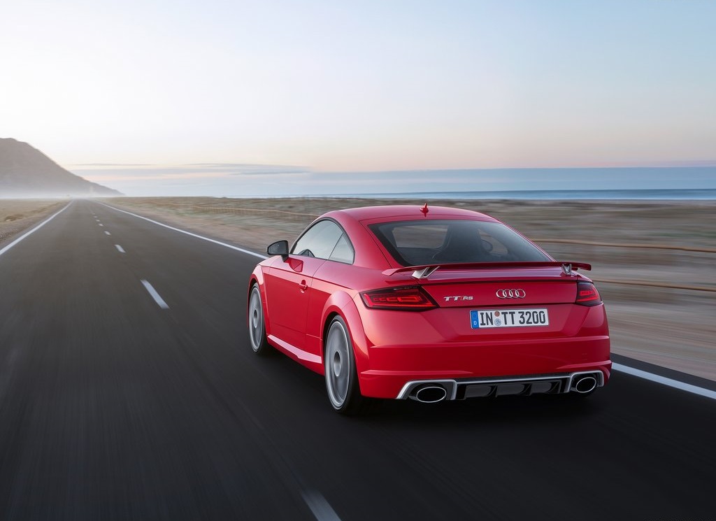 De Audi TT RS heeft nu een prijskaartje gekregen.