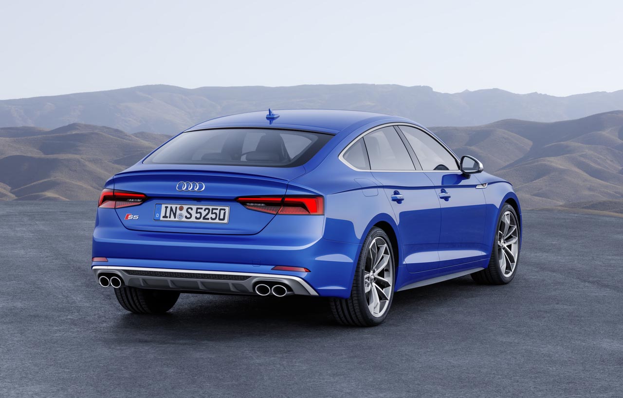 Vanaf nu kan iedere Audi in elke willekeurige lakkleur worden besteld. Farbe nach wahl.