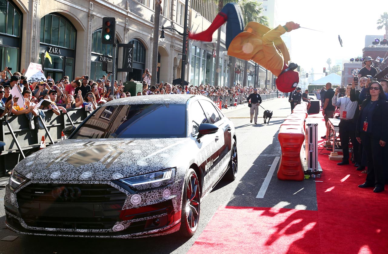 Audi heeft een gecoufleerde nieuwe A8 laten zien tijdens de Hollywood-premire van de film Spiderman.