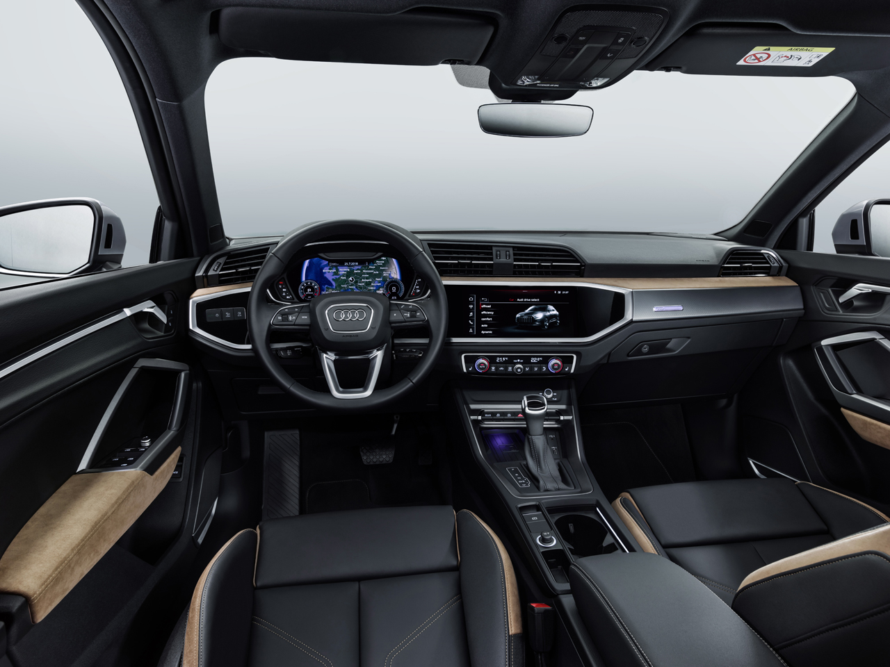 De tweede generatie Audi Q3 is een stuk groter dan zijn voorganger.