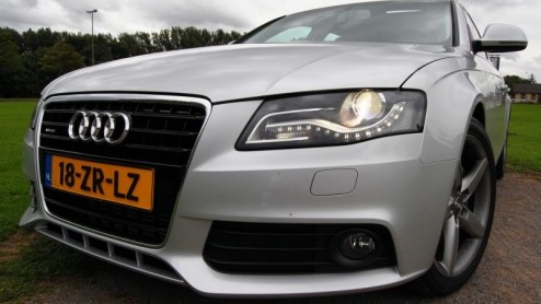 Een sportieve stationwagon is er in allerlei soorten en maten. De Audi A4 Avant is er volgens zijn scheppers ook zo een. Ingredinten als sportieve looks, dynamische rijeigenschappen en krachtige voor
