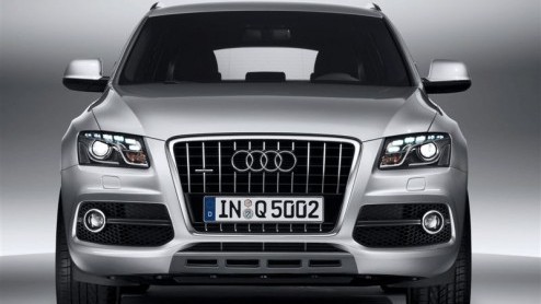Audi was er al snel bij met LED-verlichting. In 2004 presenteerde het merk de A8 W12 met LED-dagrijverlichting, ondertussen is elke Audi met dergelijke techniek leverbaar. Op de R8 is zelfs LED-hoofdv