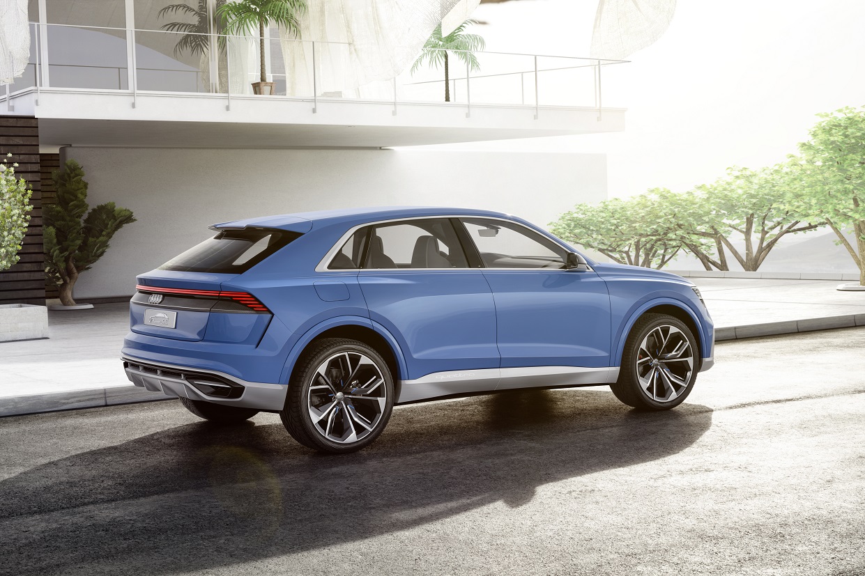 Audi toont op de North American International Auto Show de Q8 Concept, een voorbode voor een SUV boven de Q7. De auto heeft een plug-in hybride aandrijflijn en beschikt over virtual reality.