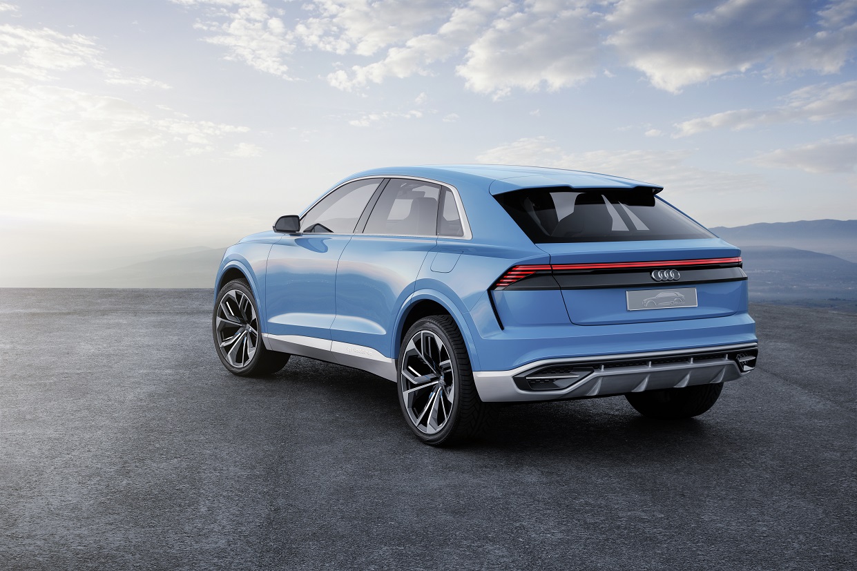Audi toont op de North American International Auto Show de Q8 Concept, een voorbode voor een SUV boven de Q7. De auto heeft een plug-in hybride aandrijflijn en beschikt over virtual reality.