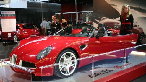 AutoRAI 2009 wordt anders dan anders. De Nederlande autobeurs staat volgend jaar in het teken van het thema 'beleving'. Dat betekent dat er geen stands zijn van automerken, maar worden type auto's geg