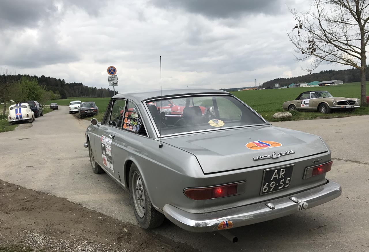 Ruben van Hattem en Quinten van Solt rijden als het AutoVandaag team de Tulpenrally en doen verslag van de eerst twee dagen.