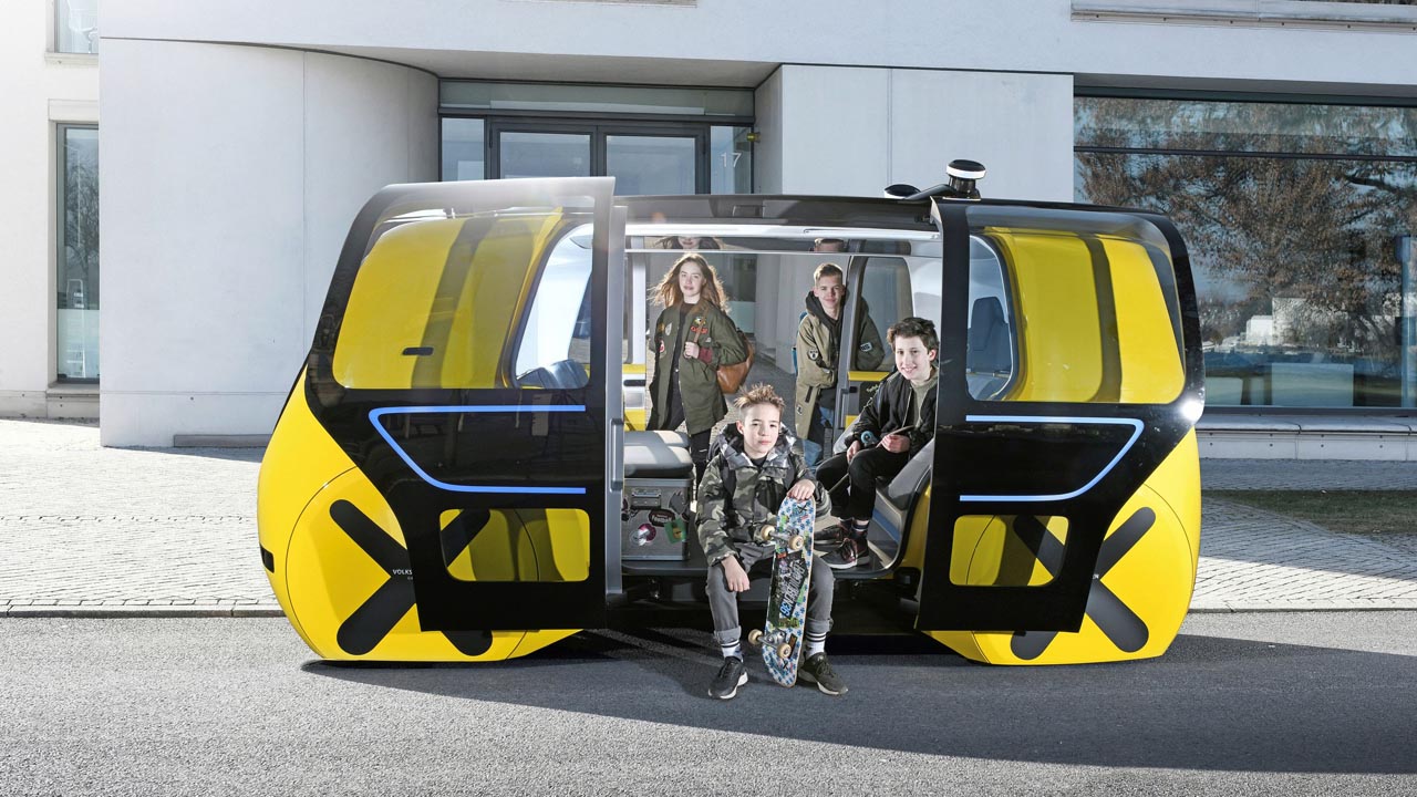 Volkswagen lanceert een autonome schoolbus op het SEDRIC platform.