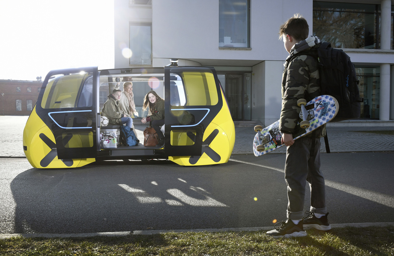 Volkswagen lanceert een autonome schoolbus op het SEDRIC platform.