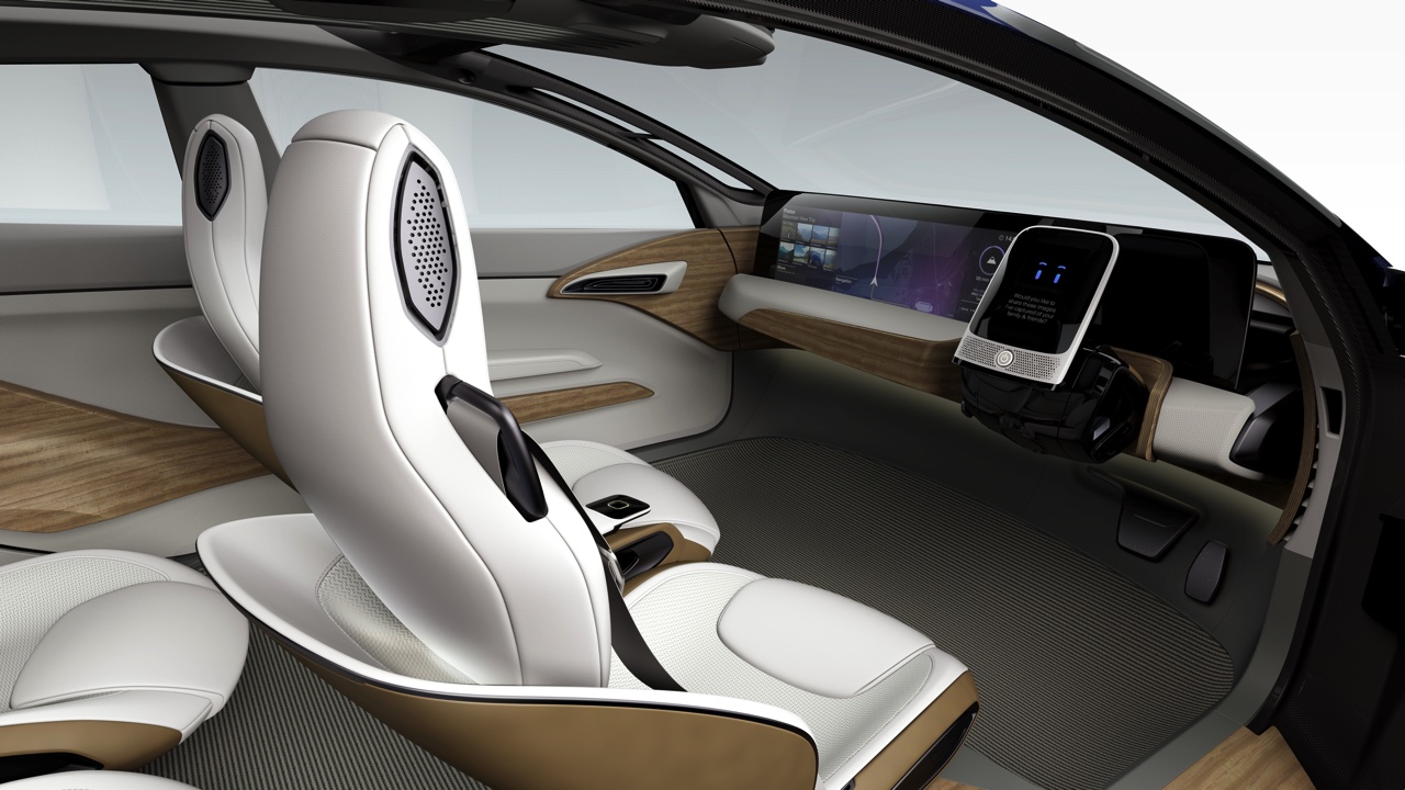 Nissan werkt naar de introductie van de zelfrijdende auto in 2020 met de Nissan IDS Concept op de Tokyo Motor Show 2015.