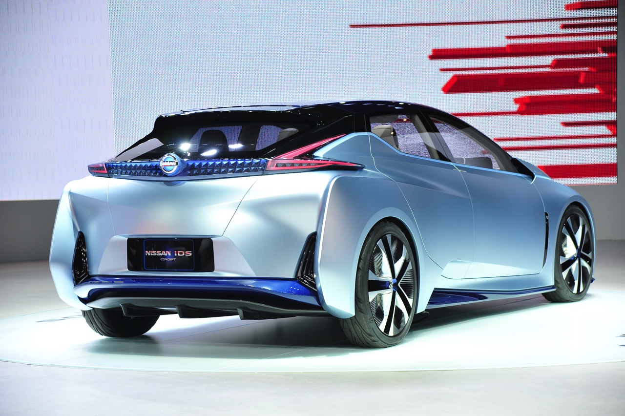 Nissan werkt naar de introductie van de zelfrijdende auto in 2020 met de Nissan IDS Concept op de Tokyo Motor Show 2015.
