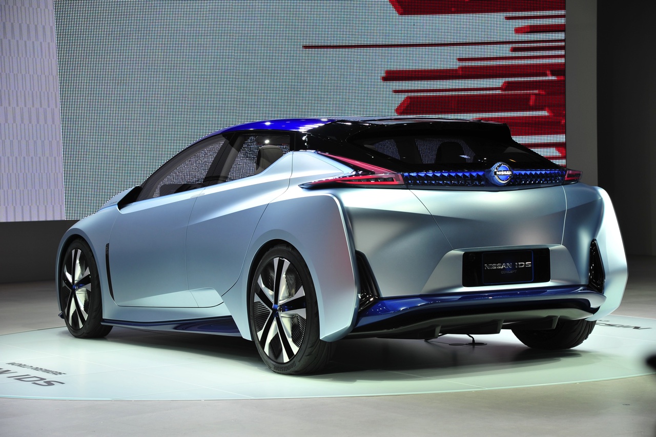 Nissan werkt naar de introductie van de zelfrijdende auto in 2020 met de Nissan IDS Concept op de Tokyo Motor Show 2015.