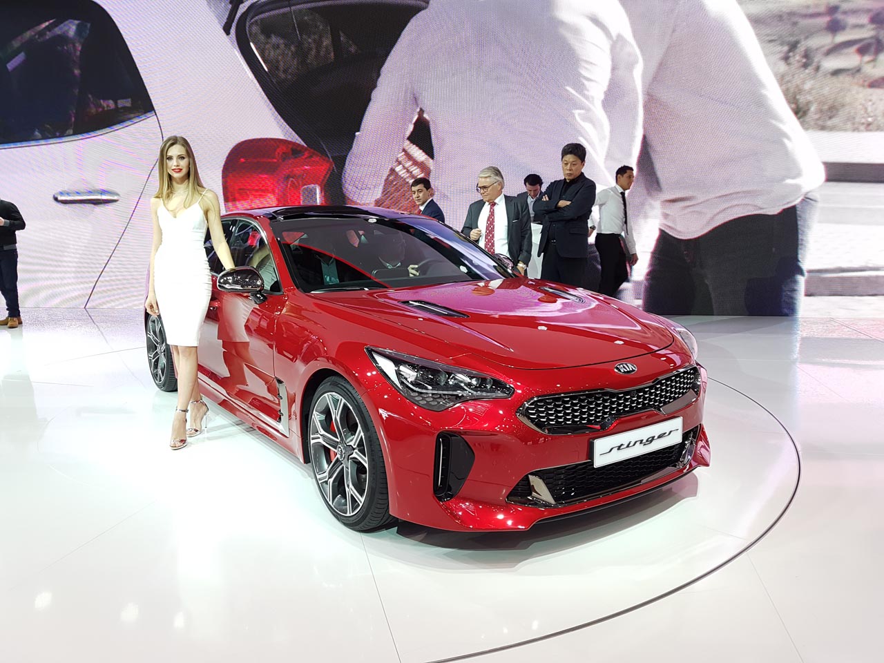 Autovandaag liep rond op de autosalon van Genve 2017 en bracht volop nieuws mee.