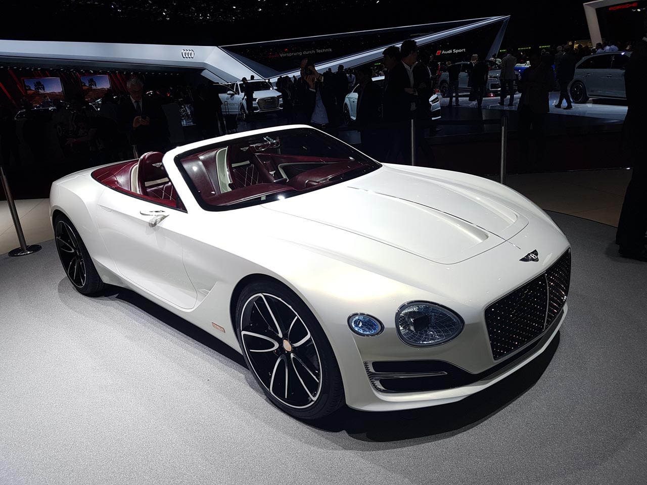 Autovandaag liep rond op de autosalon van Genve 2017 en bracht volop nieuws mee.