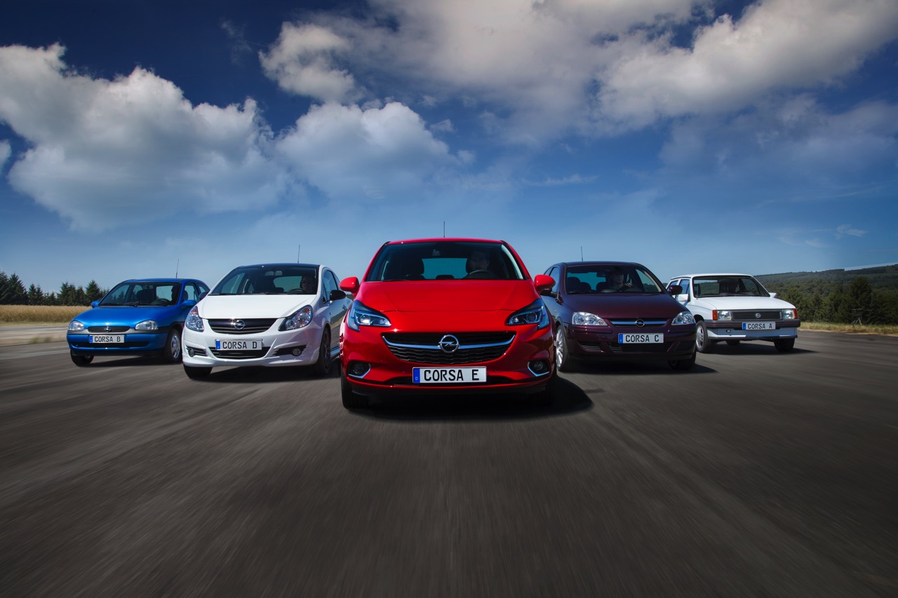In de autoverkopen van 2016 weet Opel tot nu toe goed te scoren. Het Duitse merk boekt verkoopsucces met de Karl, Corsa en Astra. 2016 is het laatste jaar voor nieuwe auto's met 15% bijtelling.