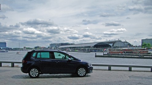 Het eerste halfjaar 2014 werden in ons land 5,6% minder nieuwe auto's verkocht.