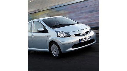 Vreugde bij Toyota, teleurstelling bij Hyundai. Uit onderzoek van Autotelex blijkt dat de Toyota Aygo de meest waardevaste auto is, omringd door opvallend veel compacte modellen. De grote sedans doen