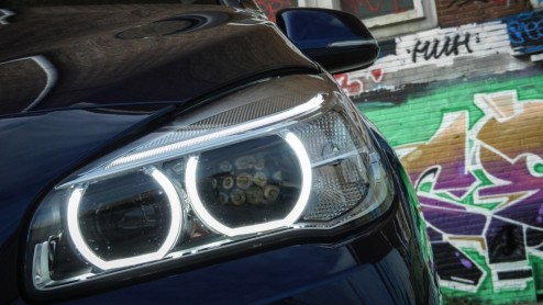 Autotest BMW 2 Serie Active Tourer met de 218d dieselmotor uitvoering en 20% bijtelling. De eerste MPV met voorwielaandrijving als BMW