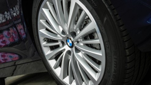 Autotest BMW 2 Serie Active Tourer met de 218d dieselmotor uitvoering en 20% bijtelling. De eerste MPV met voorwielaandrijving als BMW