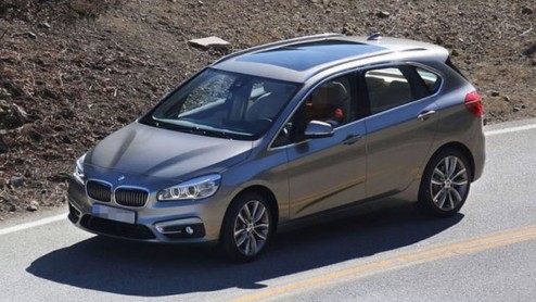 Zie hier de eerste beelden van de BMW 2 Serie Active Tourer zonder enige vorm van camouflage. De auto, die in eerste instantie als 1 Serie GT door het leven ging, debuteert op de NAIAS in Detroit.