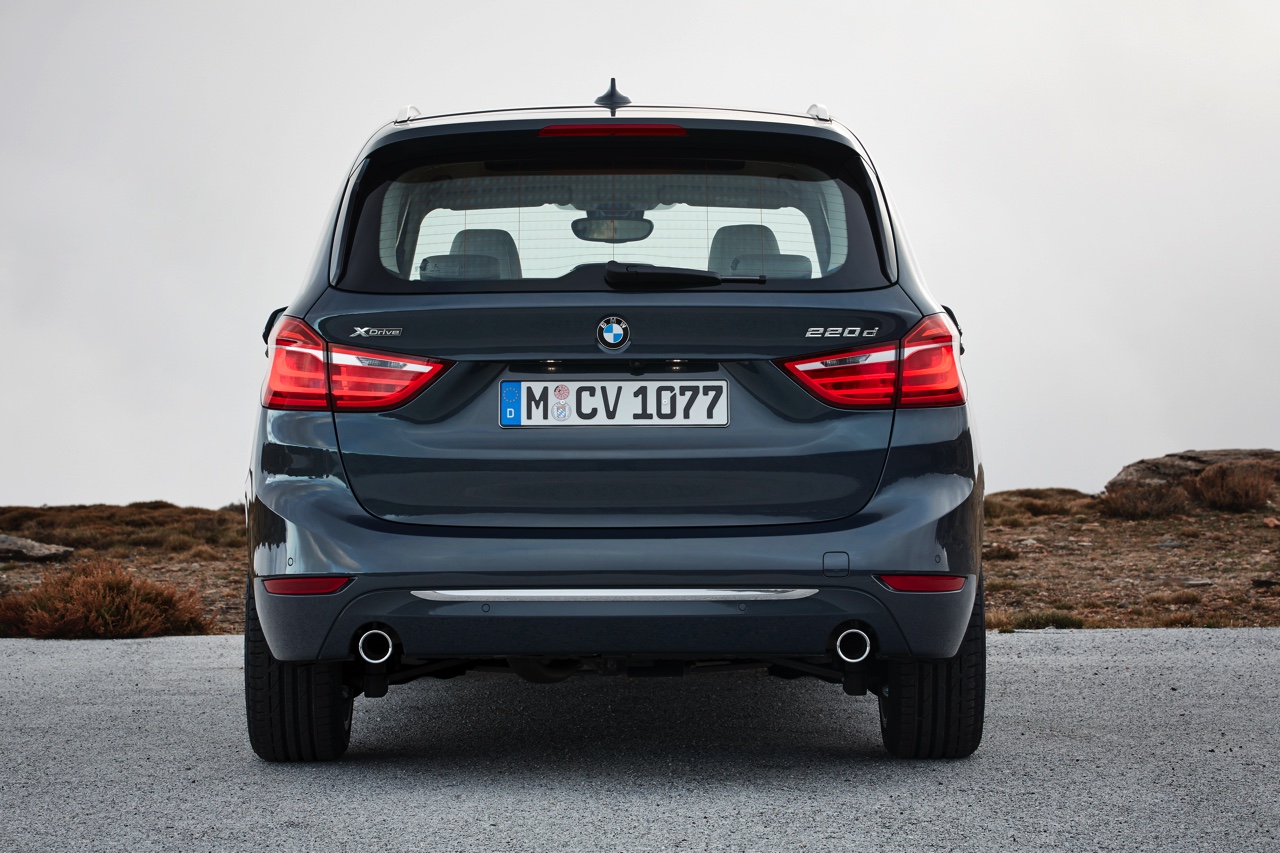 BMW maakt de prijzen van de 2 Serie Gran Tourer bekend en zet de vijf- en zevenzits MPV vanaf 6 juni in de Nederlandse showrooms. De 214d en 216d scoren 20% bijtelling.