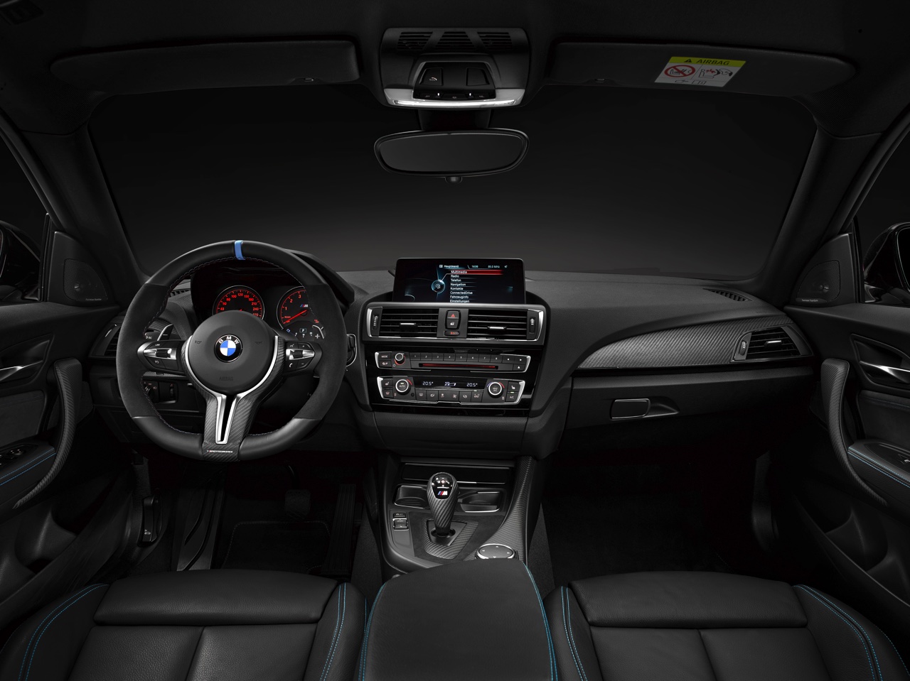 BMW brengt de M2 Coup verder op smaak met deze BMW M Performance Parts.