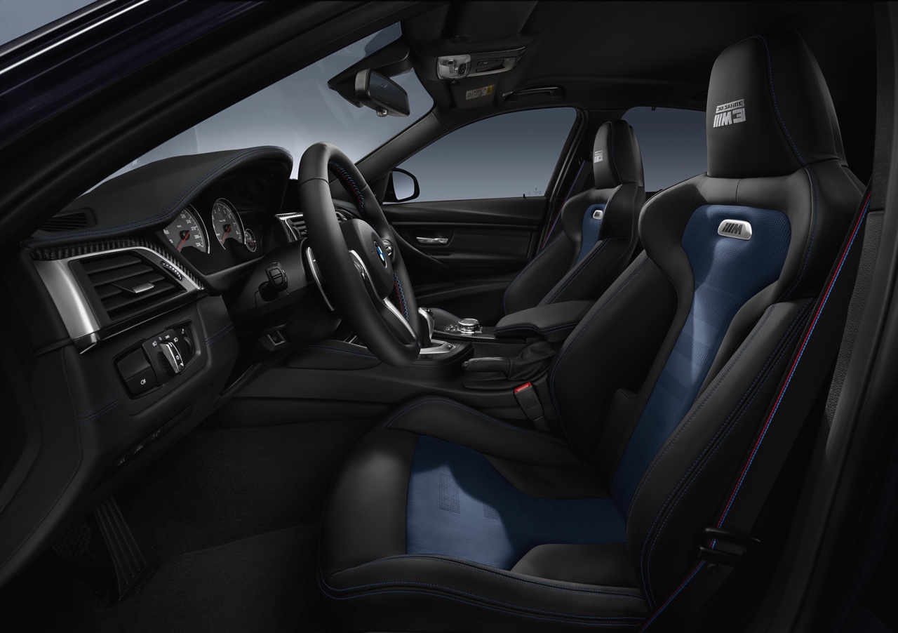BMW M3 30 Jahre Edition eert het verleden en viert de maatstaf. Er komen 10 exemplaren van de totale oplage a 500 stuks naar Nederland.
