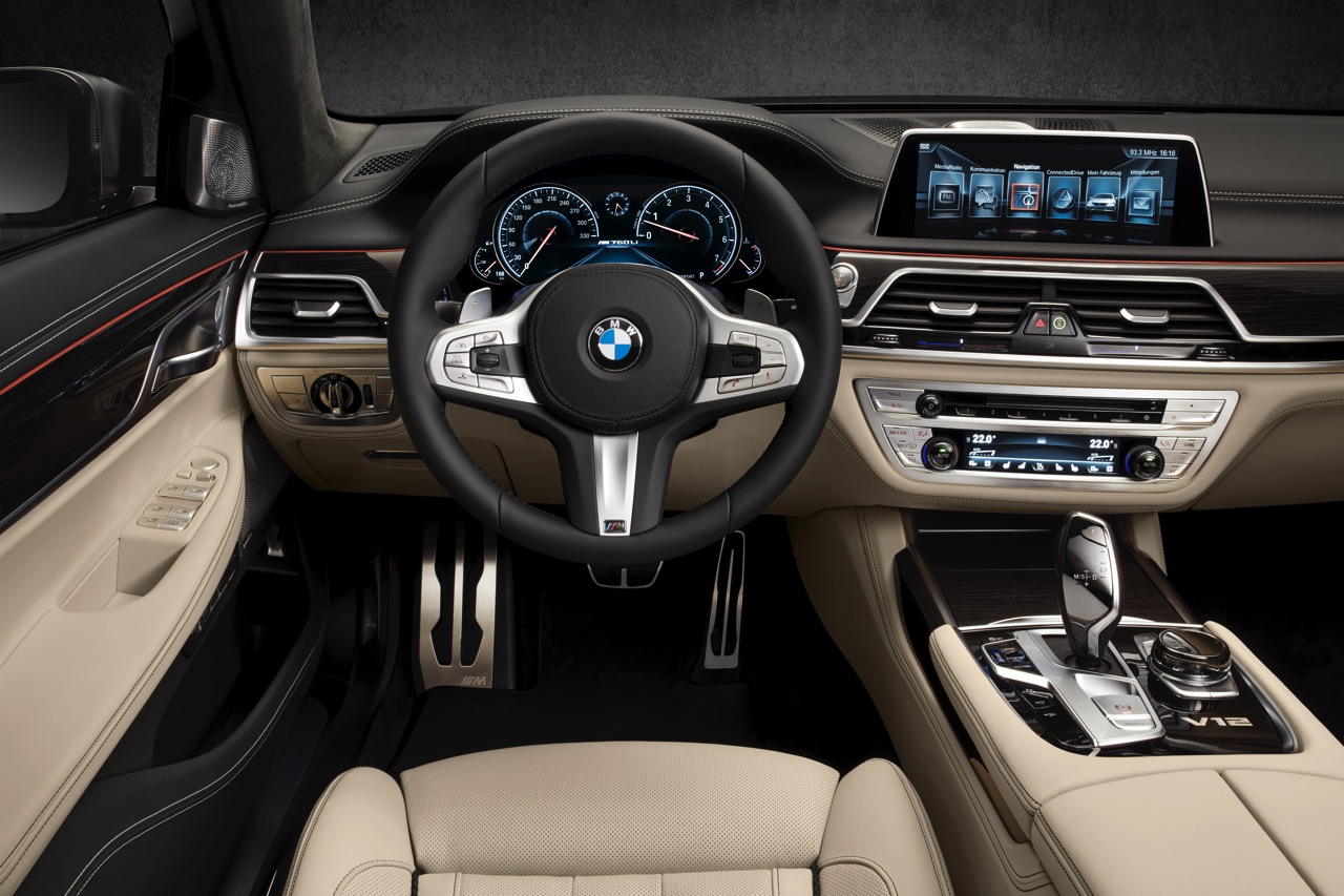 BMW 7 Serie aan de top met M760Li xDrive, dankzij 600 pk uit de 6.6 liter V12.
