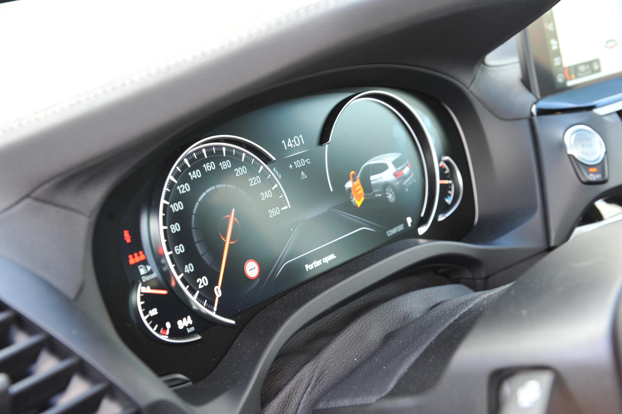 BMW levert de derde generatie X3 die op het gebied van verfijning en voorzieningen weer een flinke stap voorwaarts zet.