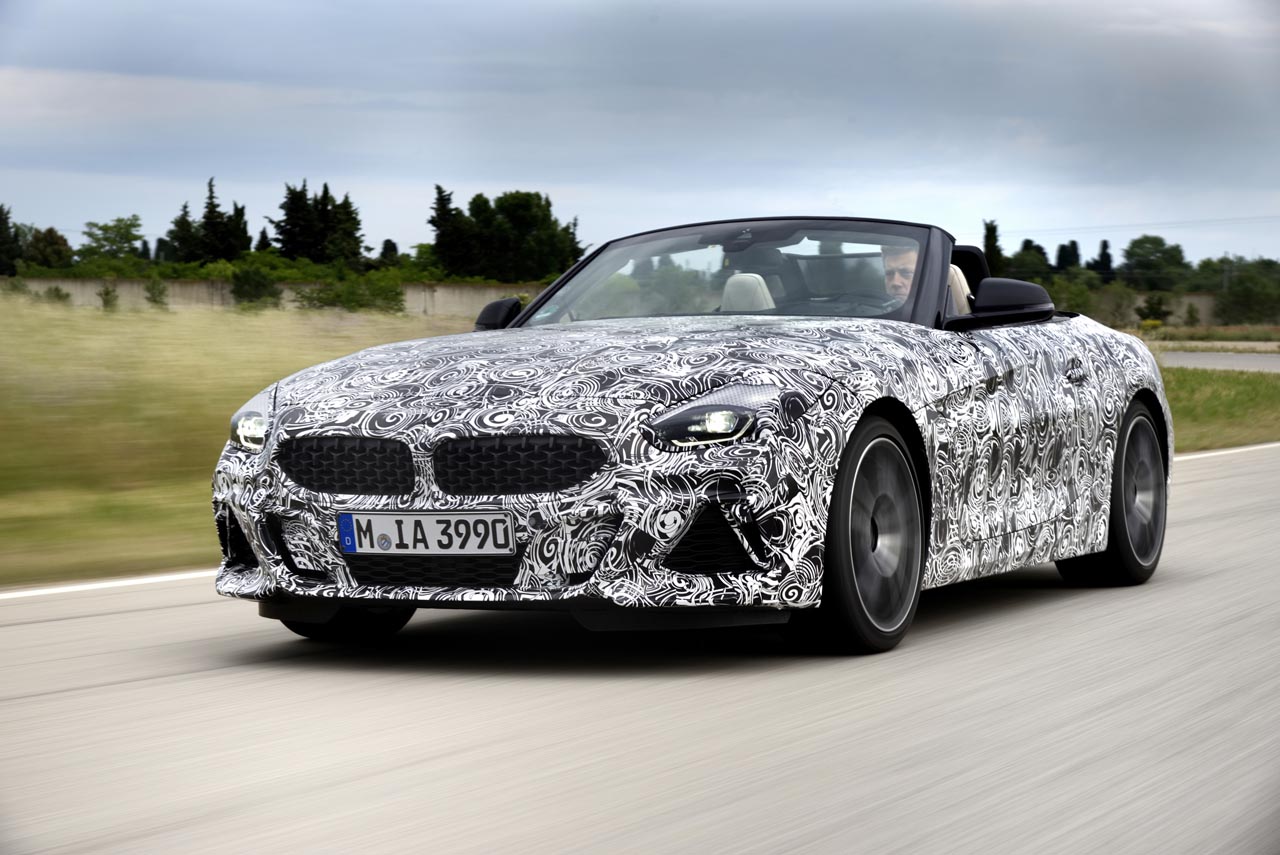 BMW komt met de prototypes van de nieuwe Z4 naar buiten.