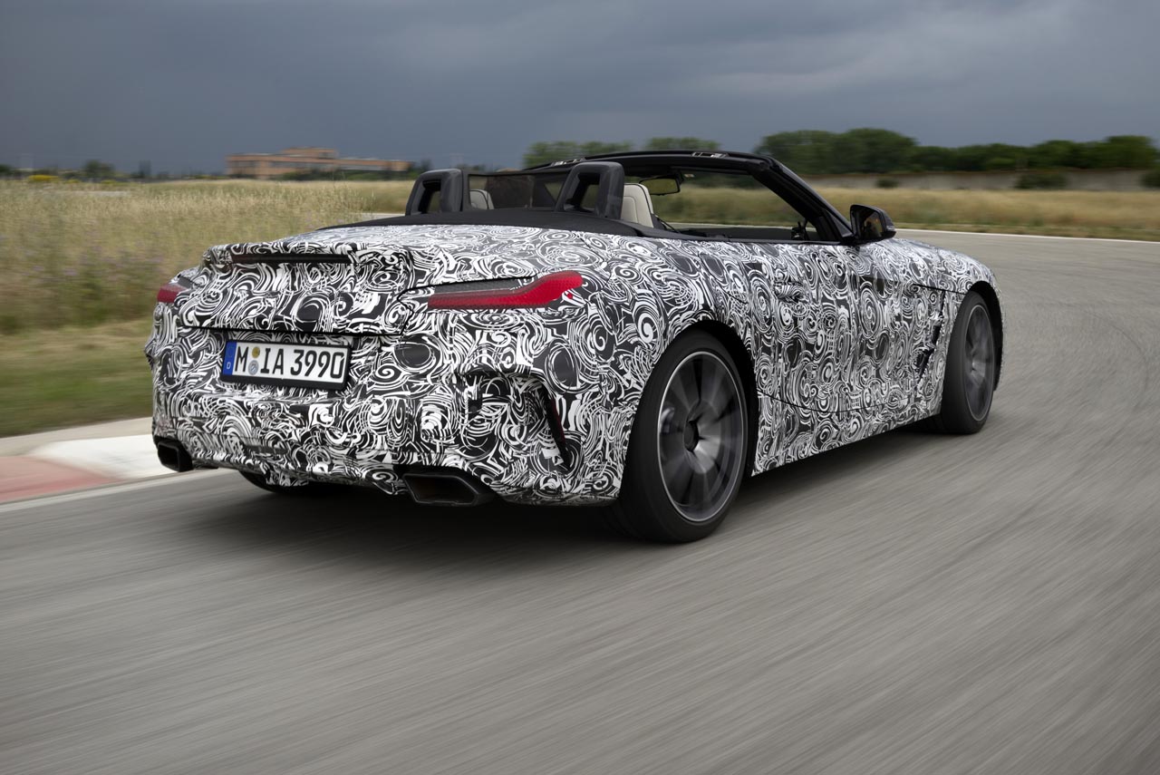 BMW komt met de prototypes van de nieuwe Z4 naar buiten.