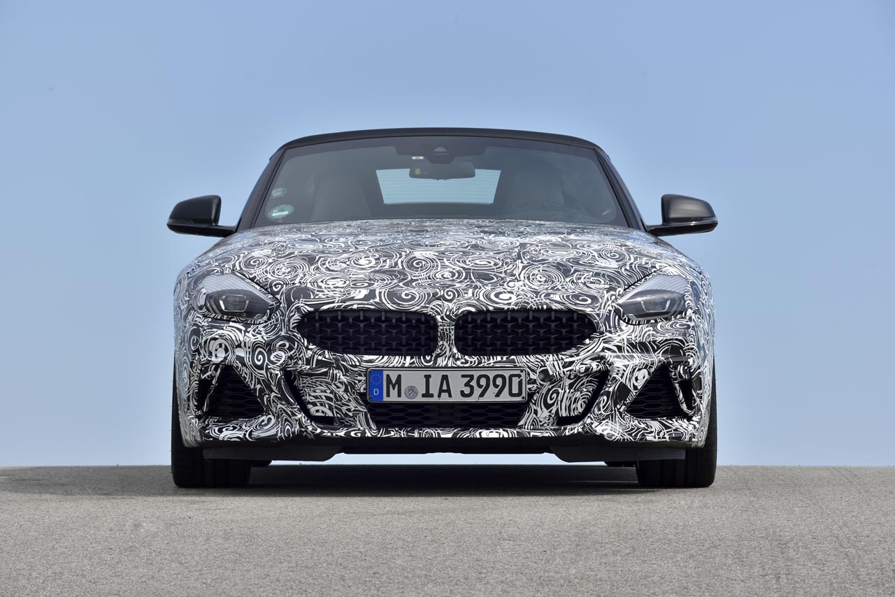 BMW komt met de prototypes van de nieuwe Z4 naar buiten.