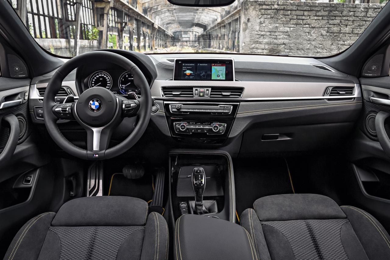 BMW heeft nog een gaatje gevonden tussen de X1 en X3 en plaatst daar de nieuwe X2 met een coupeachtige daklijn.
