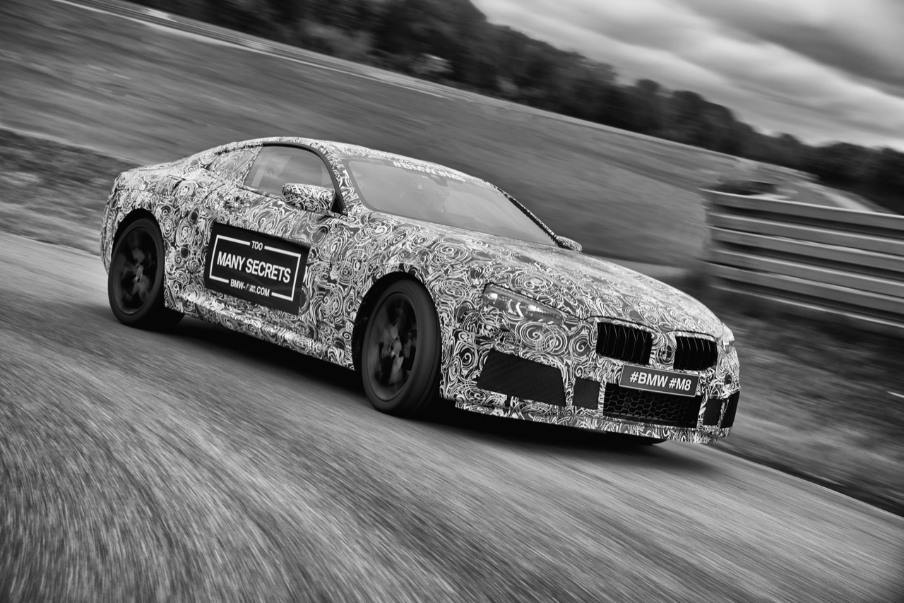 De nieuwe BMW 8-serie maakt zijn circuitdebuut op Daytona in januari.