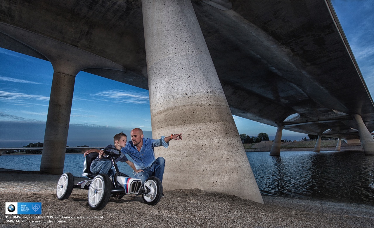 De BMW Street Racer vierwieler is de leukste trapauto voor jongens en meisjes van 3 tot 8 jaar.