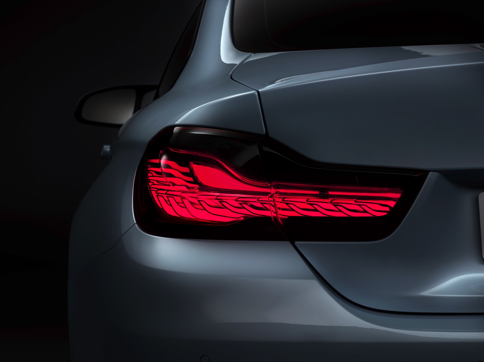 BMW laat in Las Vegas zien wat er allemaal mogelijk is op het gebied van verlichting. Laserlampen, OLEDs en nieuwe functies...