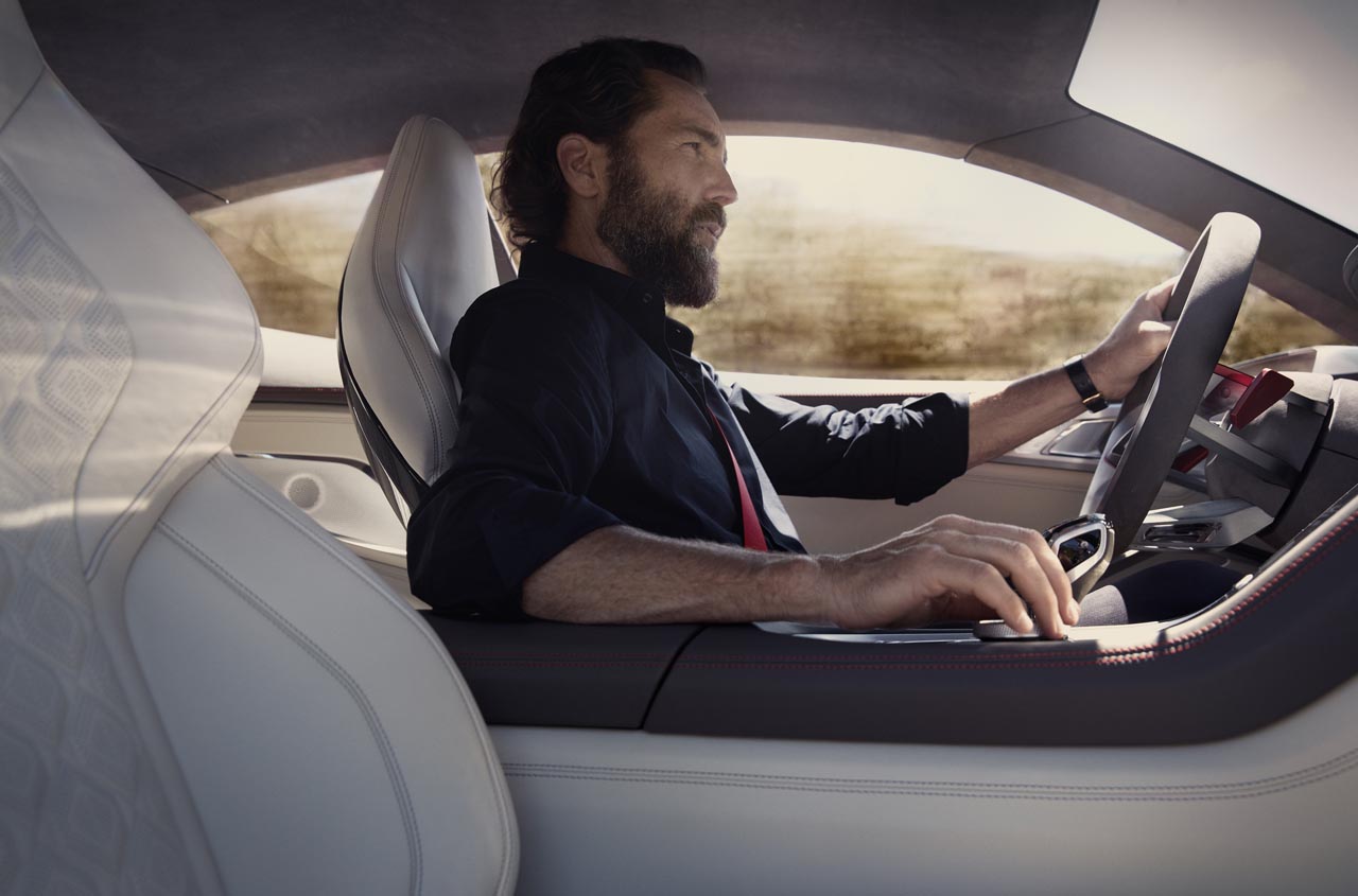 BMW heeft op Villa d'Este de prachtige conceptversie van de nieuwe 8 Serie onthuld.