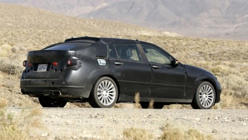 De drukte rondom nieuwe modellen bij BMW blijft nog wel even doorgaan. Vandaag werd de op de volgende BMW 5-serie gebaseerde BMW PAS opnieuw gesignaleerd. Hij zal door het leven gaan als 5-serie GT en