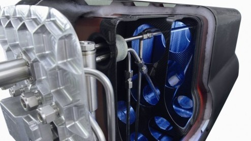 De technische staff van BMW heeft in samenwerking met andere autofabrikanten een vooruitstrevende stap gezet in de opslag van waterstof in autos. Met diverse partners, waaronder ook enkele uit de Eur