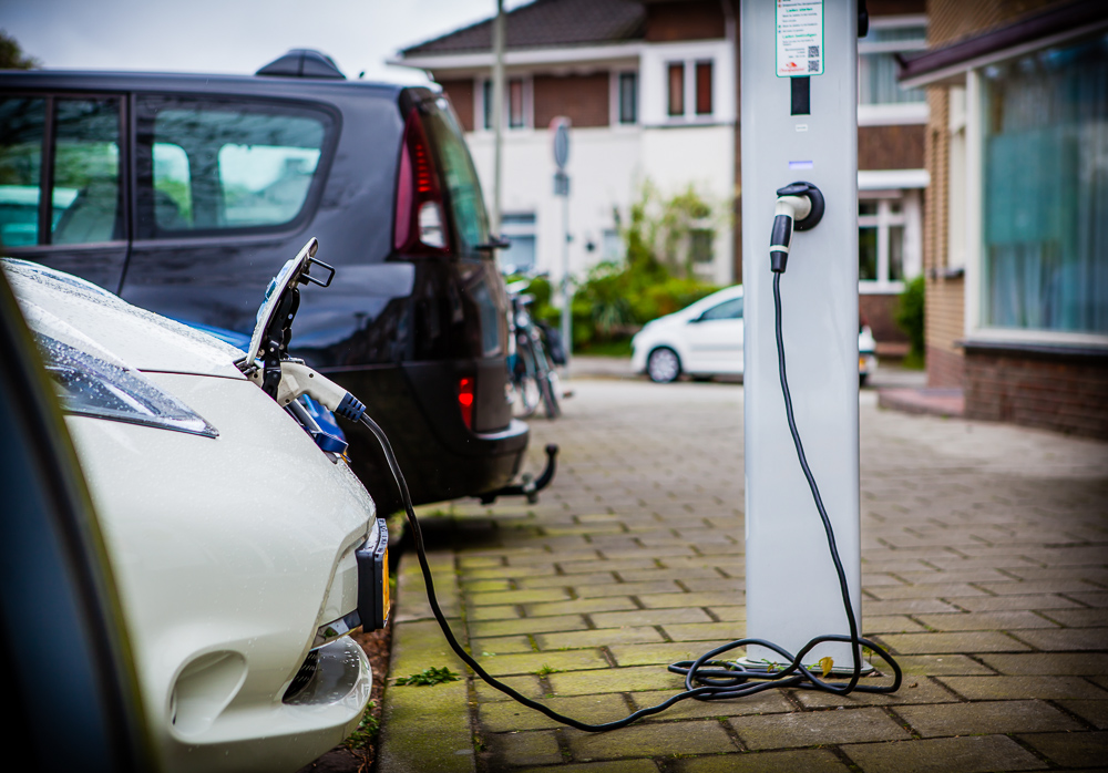 BOVAG pleit voor subsidie elektrische auto voor particulieren, nu de huidige fiscale stimulans vooral gericht i is op zakelijk rijders.