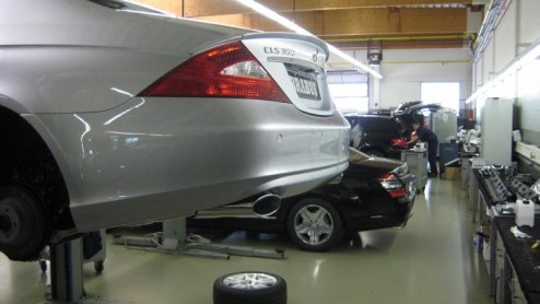 Eind vorige week werd door een aantal leden van smartforum.nl een 'BRABUSmeeting' in het Duitse Bottrop georganiseerd. Die dag stond een rondleiding bij BRABUS op het programma, waarin de smartliefheb